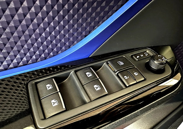 Toyota C-HR cena 79900 przebieg: 103022, rok produkcji 2017 z Błaszki małe 277
